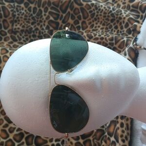 Ray-Ban aviator style sunglasses, gold frames